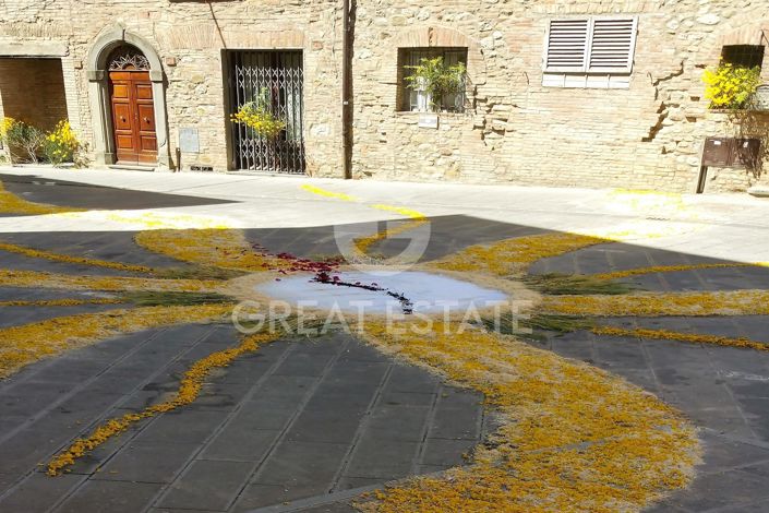 Image No.26-4 Bed Property for sale