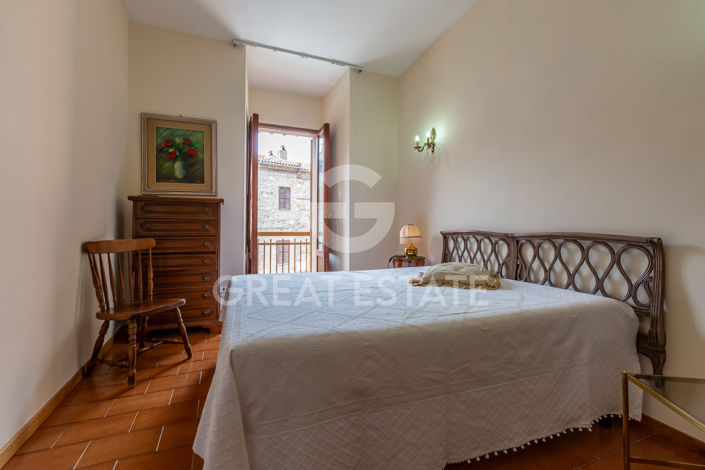 Image No.9-4 Bed Property for sale