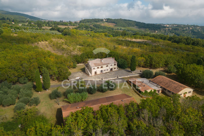 Image No.15-10 Bed Country House for sale