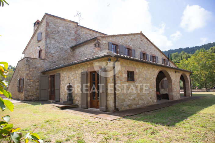 Image No.4-Maison de campagne de 10 chambres à vendre à Sarteano