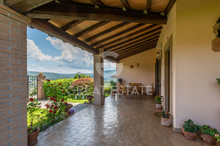 Image No.10-3 Bed Villa for sale