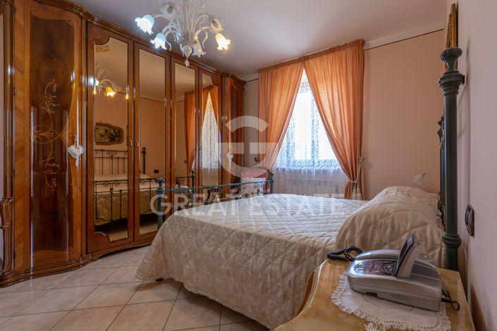 Image No.17-3 Bed Villa for sale