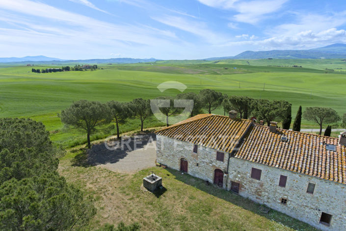 Image No.7-4 Bed Country House for sale