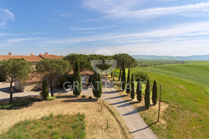 Image No.8-4 Bed Country House for sale