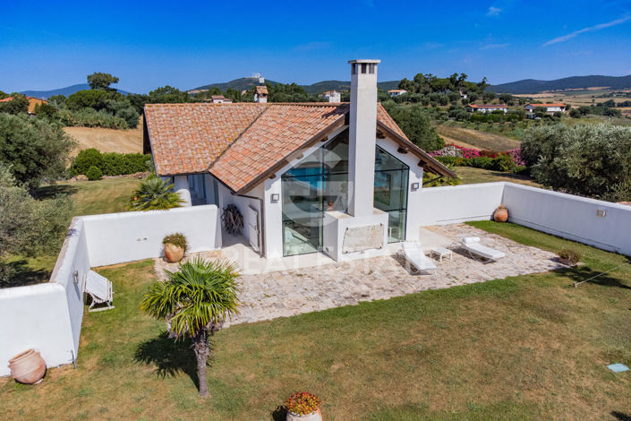 Image No.10-3 Bed Villa for sale