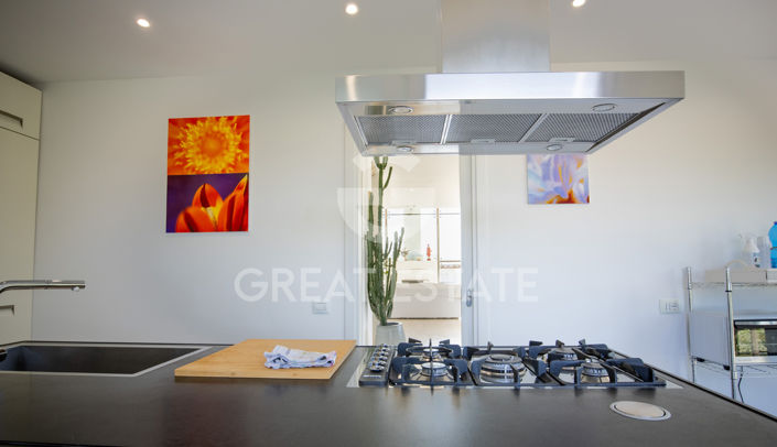 Image No.26-3 Bed Villa for sale