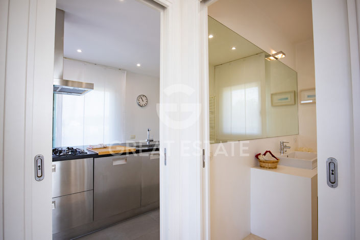 Image No.27-3 Bed Villa for sale