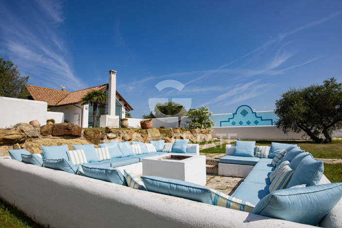 Image No.3-3 Bed Villa for sale