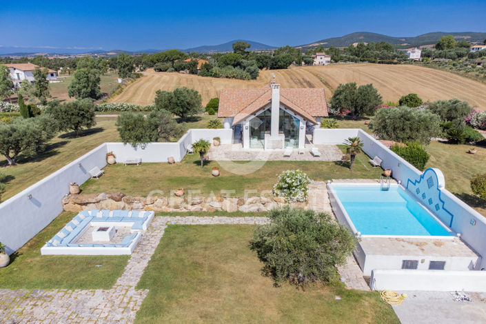 Image No.9-3 Bed Villa for sale