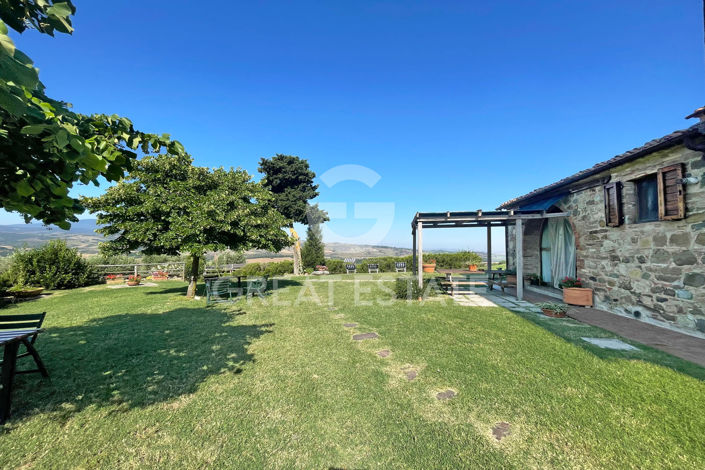 Image No.17-7 Bed Country House for sale