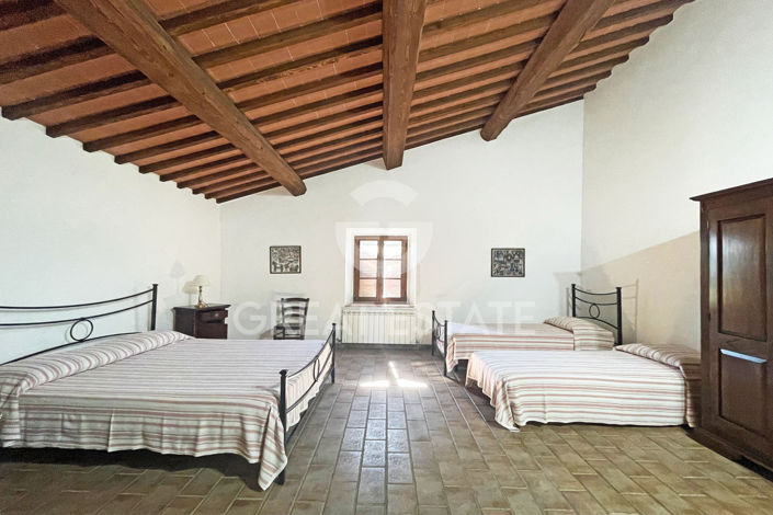 Image No.25-Maison de campagne de 7 chambres à vendre à Sarteano