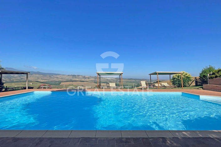 Image No.35-7 Bed Country House for sale