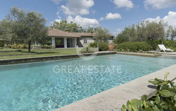 Image No.1-Villa de 6 chambres à vendre à Arezzo