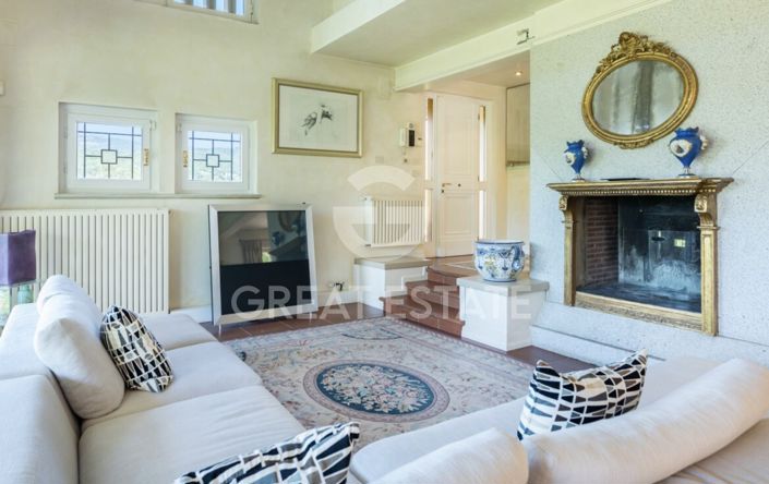 Image No.2-Villa de 6 chambres à vendre à Arezzo