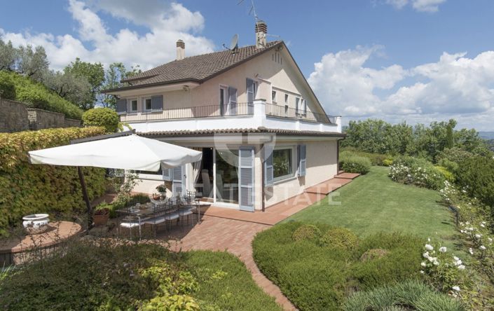Image No.3-6 Bed Villa for sale