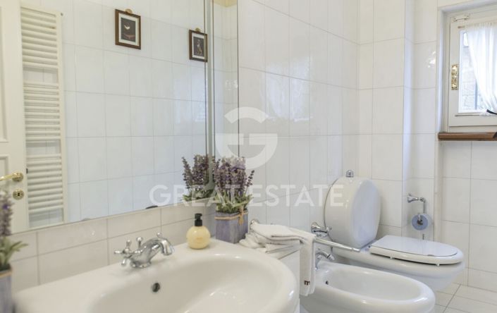 Image No.30-Villa de 6 chambres à vendre à Arezzo