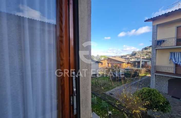 Image No.19-2 Bed Property for sale