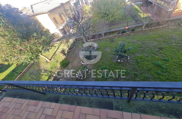 Image No.25-2 Bed Property for sale