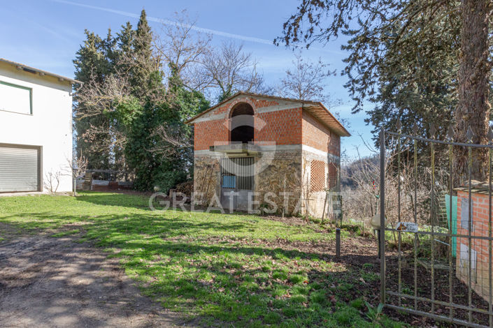 Image No.10-2 Bed Country House for sale