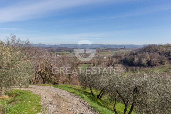 Image No.19-2 Bed Country House for sale