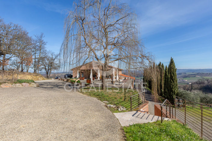 Image No.3-2 Bed Country House for sale