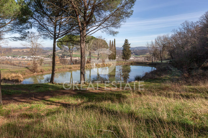 Image No.30-2 Bed Country House for sale