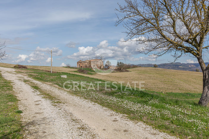 Image No.2-Maison de campagne à vendre à Citta della Pieve