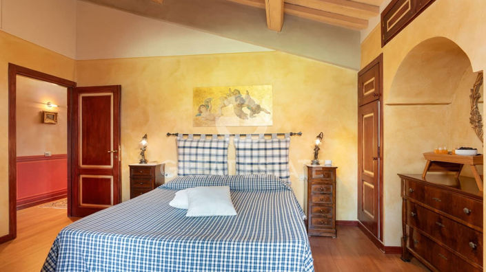 Image No.24-Maison de campagne de 6 chambres à vendre à Grosseto