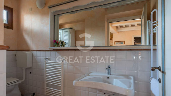 Image No.26-Maison de campagne de 6 chambres à vendre à Grosseto