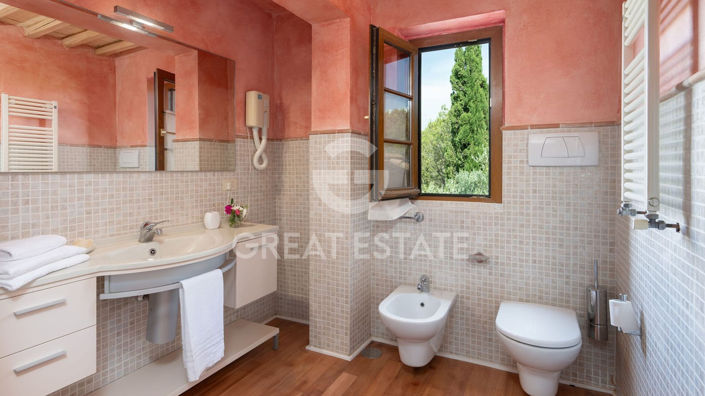 Image No.31-Maison de campagne de 6 chambres à vendre à Grosseto