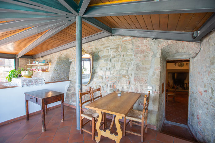 Image No.22-Maison de campagne de 28 chambres à vendre à Pérouse