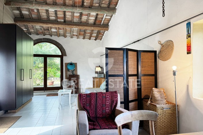 Image No.16-1 Bed Country House for sale