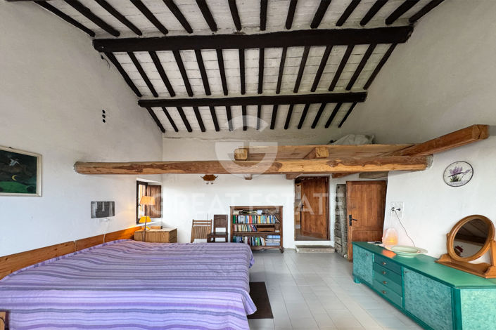 Image No.30-1 Bed Country House for sale