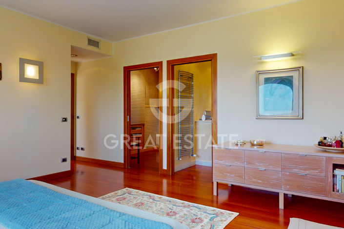 Image No.44-Maison de campagne de 4 chambres à vendre à Castiglione del Lago