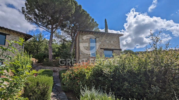 Image No.10-Maison de campagne de 16 chambres à vendre à Pérouse