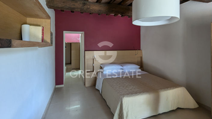 Image No.21-Maison de campagne de 16 chambres à vendre à Pérouse