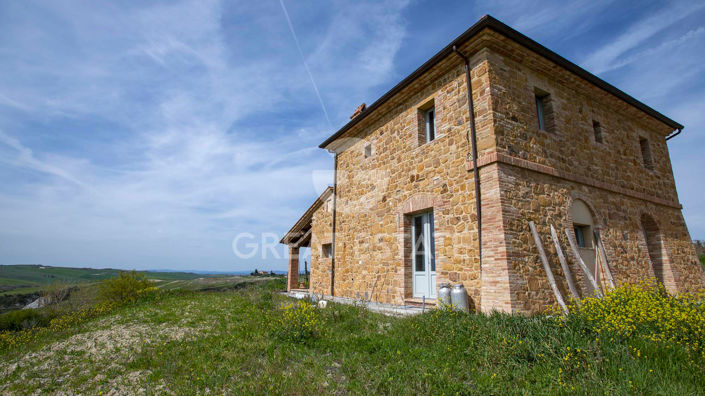 Image No.10-4 Bed Country House for sale