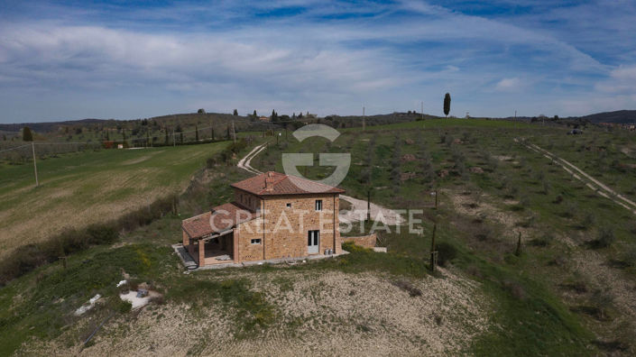 Image No.4-Maison de campagne de 4 chambres à vendre à Montalcino