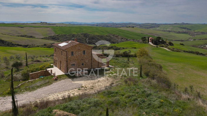 Image No.6-4 Bed Country House for sale