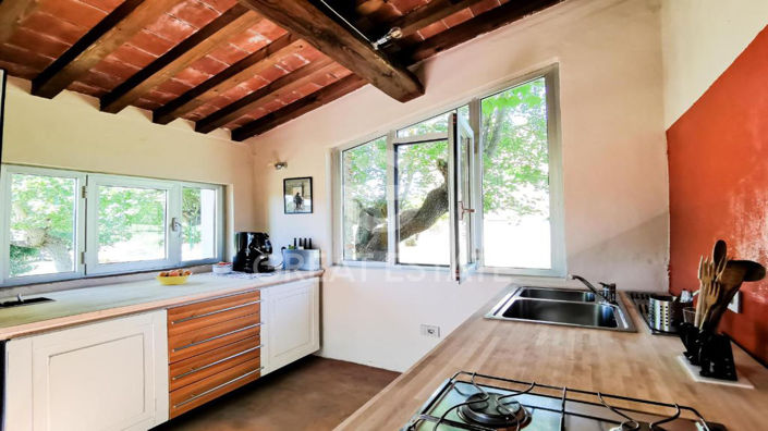 Image No.20-4 Bed Country House for sale