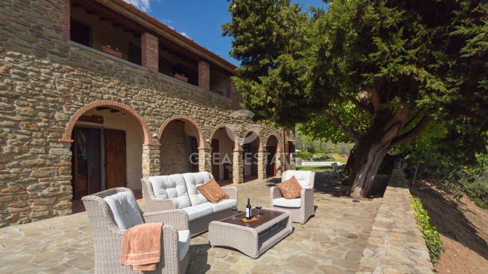 Image No.11-4 Bed Country House for sale