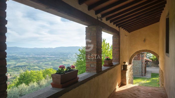 Image No.13-4 Bed Country House for sale