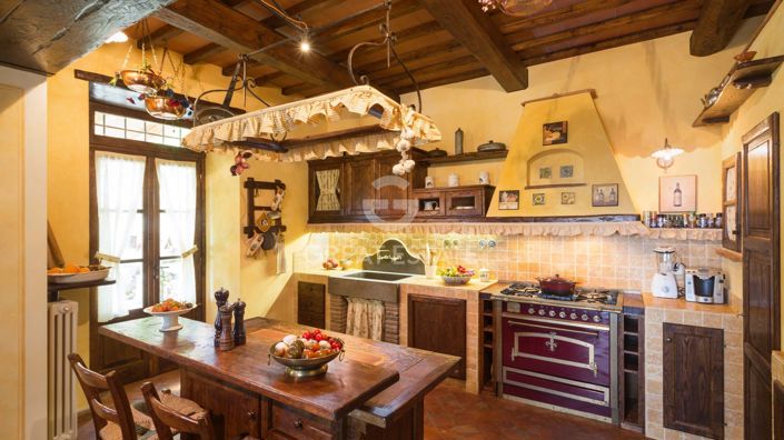 Image No.21-4 Bed Country House for sale