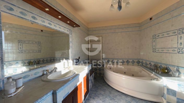 Image No.21-Propriété de 4 chambres à vendre à Trequanda