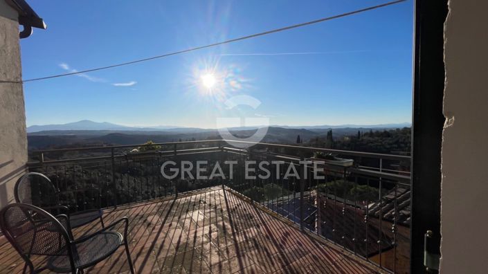 Image No.9-Propriété de 4 chambres à vendre à Trequanda