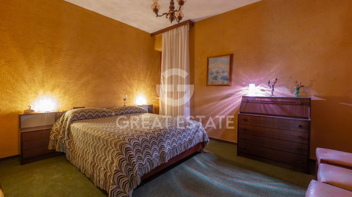 Image No.22-Maison de campagne de 5 chambres à vendre à Pérouse