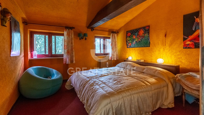 Image No.24-Maison de campagne de 5 chambres à vendre à Pérouse