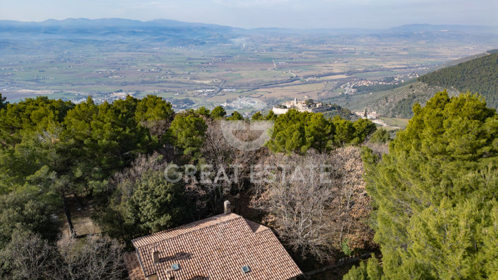 Image No.29-Maison de campagne de 5 chambres à vendre à Pérouse