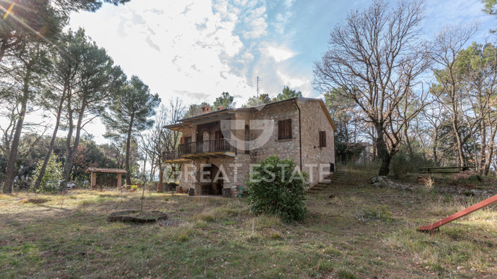 Image No.8-Maison de campagne de 5 chambres à vendre à Pérouse