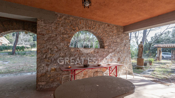 Image No.10-Maison de campagne de 5 chambres à vendre à Pérouse